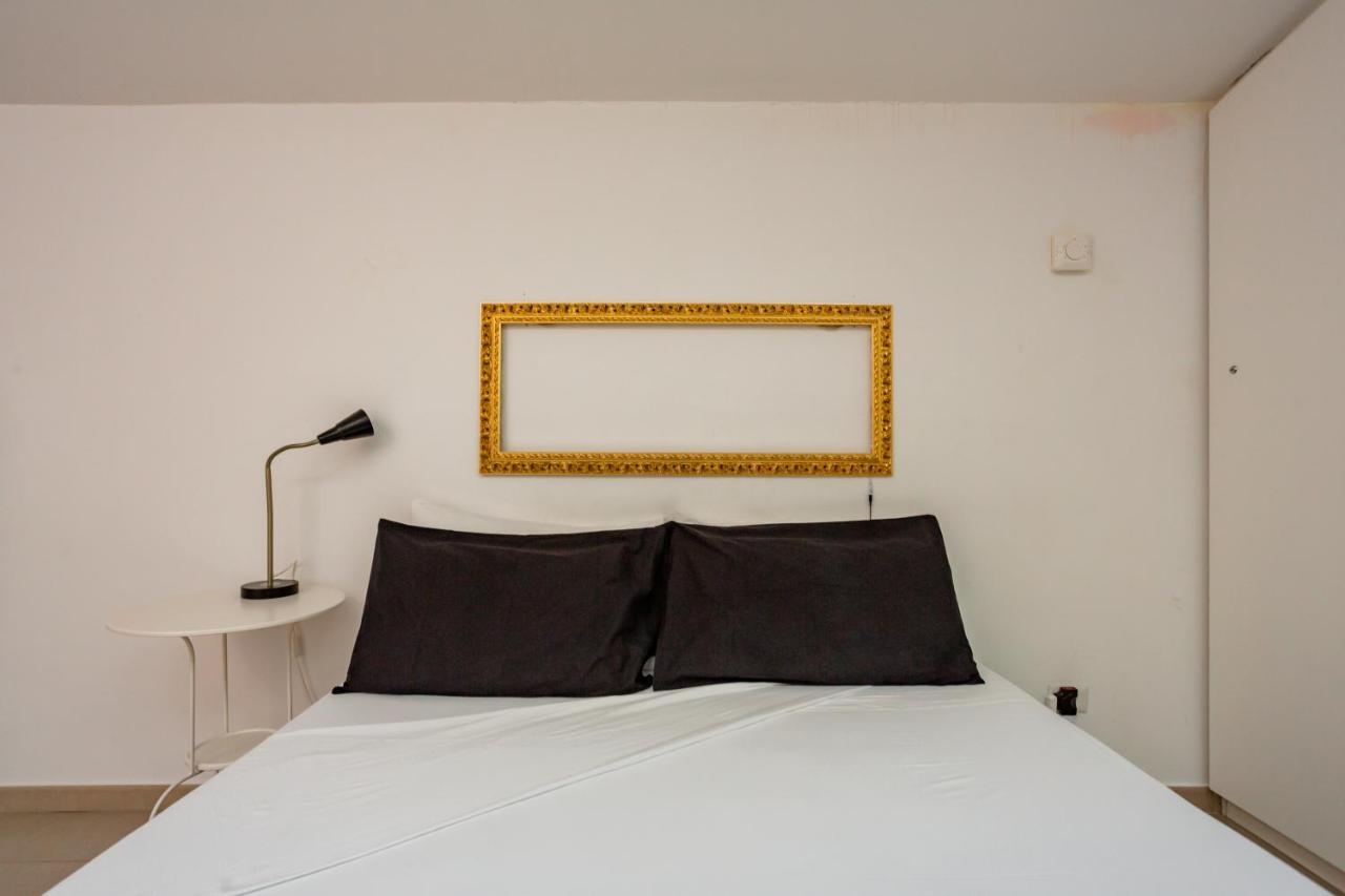 Appartement Luminos Quaroni à Palerme Extérieur photo