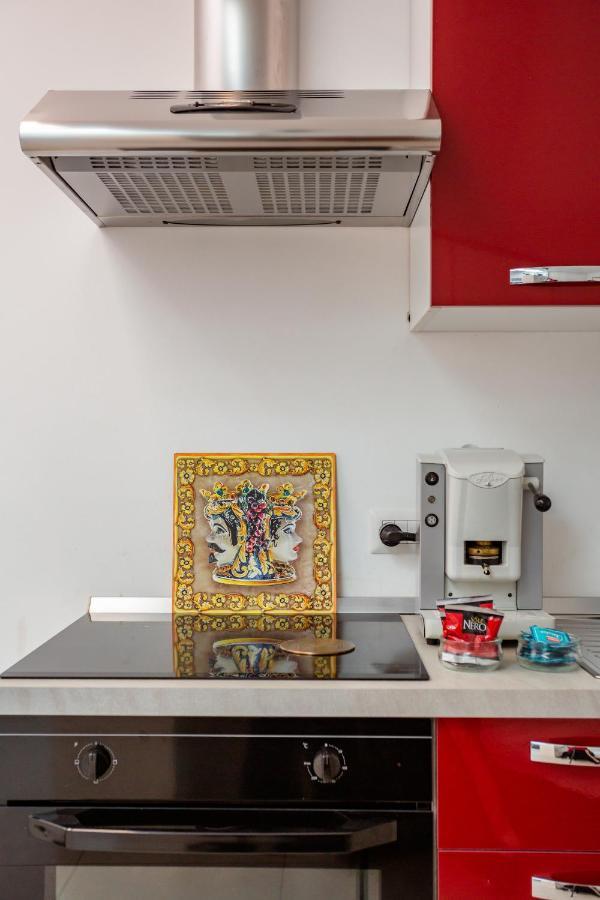 Appartement Luminos Quaroni à Palerme Extérieur photo